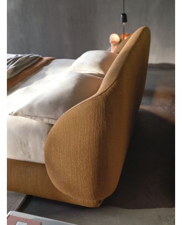 Letto Pacific