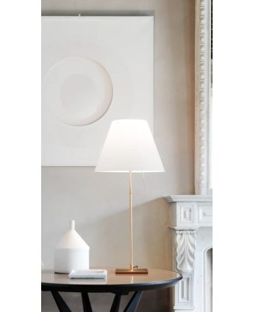 Lampada da tavolo Costanza