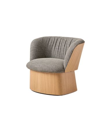 Manto Armchair